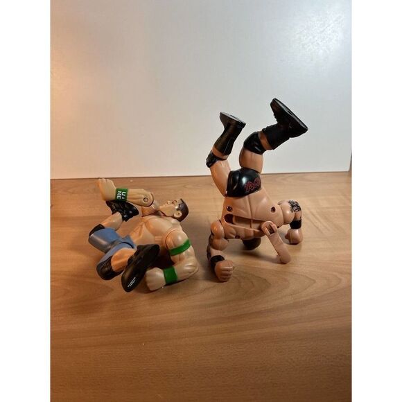 2 WWE Power Slammers John Cena And Randy Ortin - Picture 10 of 16